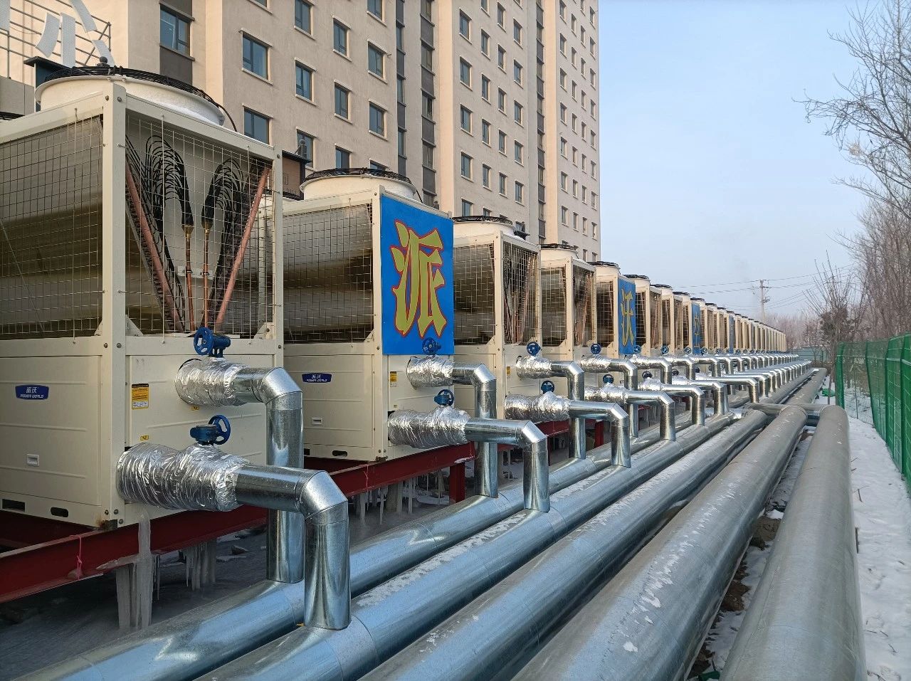 milan米兰空气能为高端社区提供舒适采暖服务